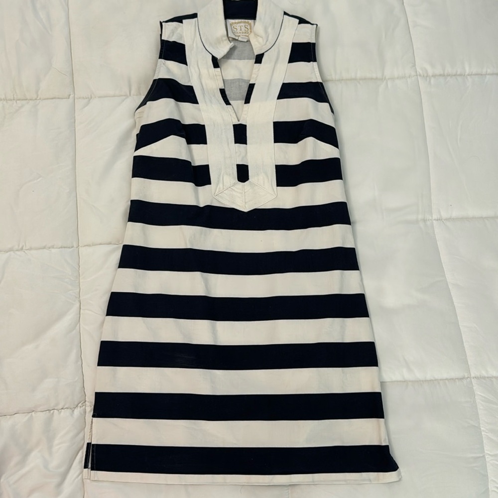 Sail To Sable Blue and White Stripped dress size XS